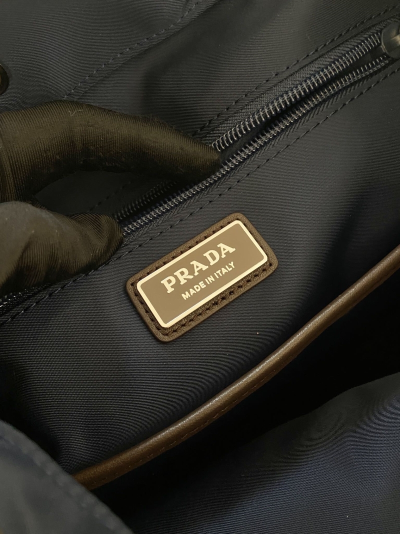 Pra*a backpacks